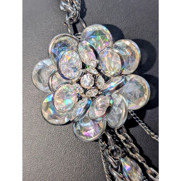 Simply Vera Wang Multi Strand Gun Metal/Black Chain Crystal Flower Necklace - Picture 3 of 8